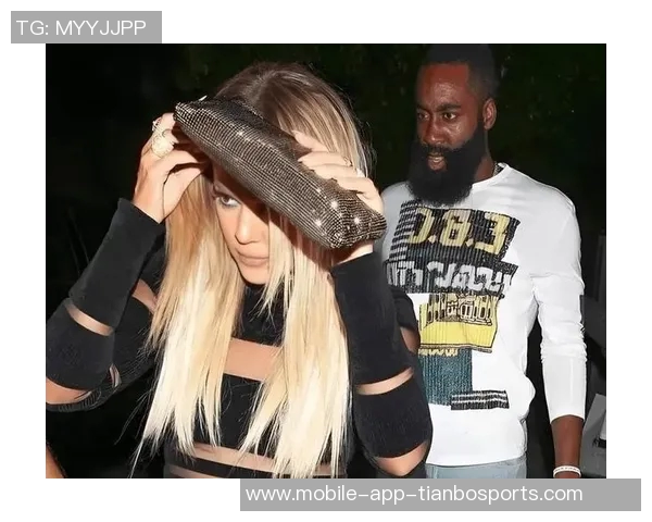 哈登深情表白女友:我对她的爱从未改变,早已深陷爱河 哈登深情表白女友:我对她的爱从未改变,早已深陷爱河