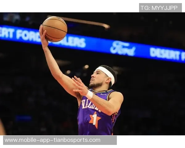 太阳主帅称赞布克表现出色并表示将提升队友状态以求更好表现