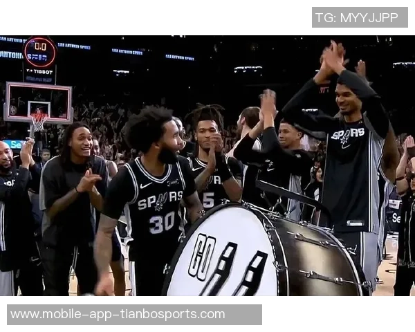 马刺成功复仇尼克斯约基奇伤情对球队影响深远 马刺成功复仇尼克斯约基奇伤情对球队影响深远