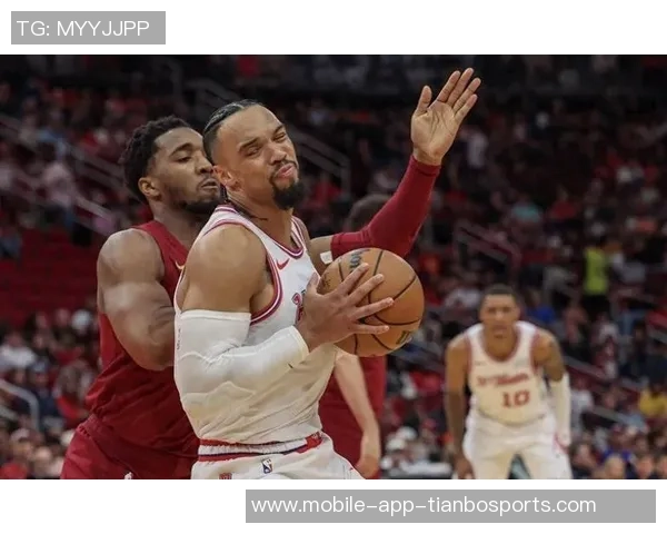 骑士主场对决火箭加兰缺席梅里尔出战存疑球队面临挑战 骑士主场对决火箭加兰缺席梅里尔出战存疑球队面临挑战